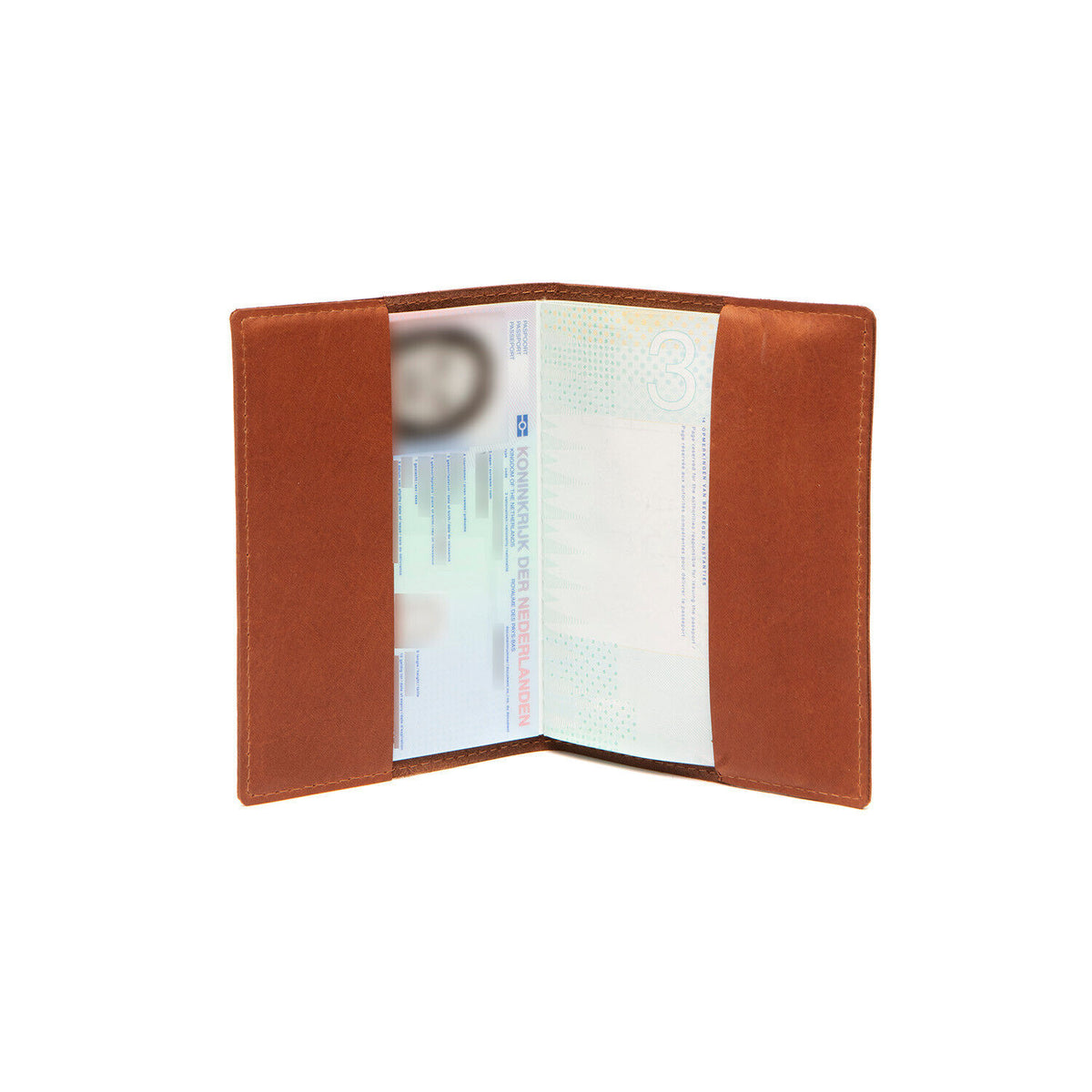 The Chesterfield Brand Passport Cover – Hochwertiges Reisepass-Etui aus 100% Rindsleder mit Weltkarten-Design cognac