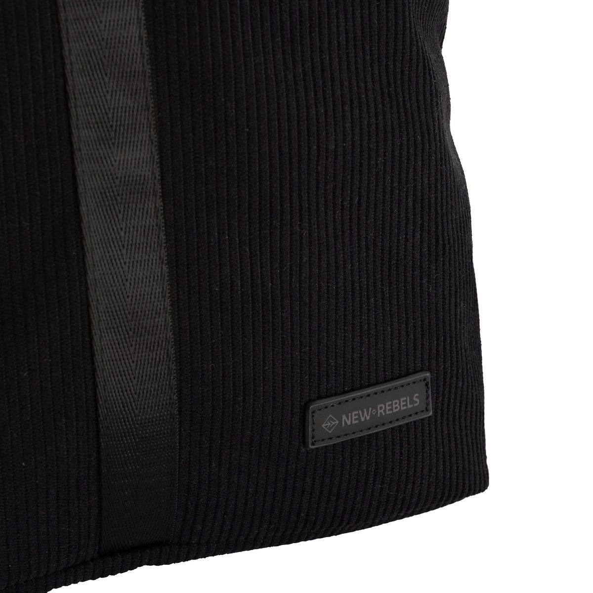 New Rebels Ribbi Rolltop-Rucksack mit Cord-Panel – Schwarz