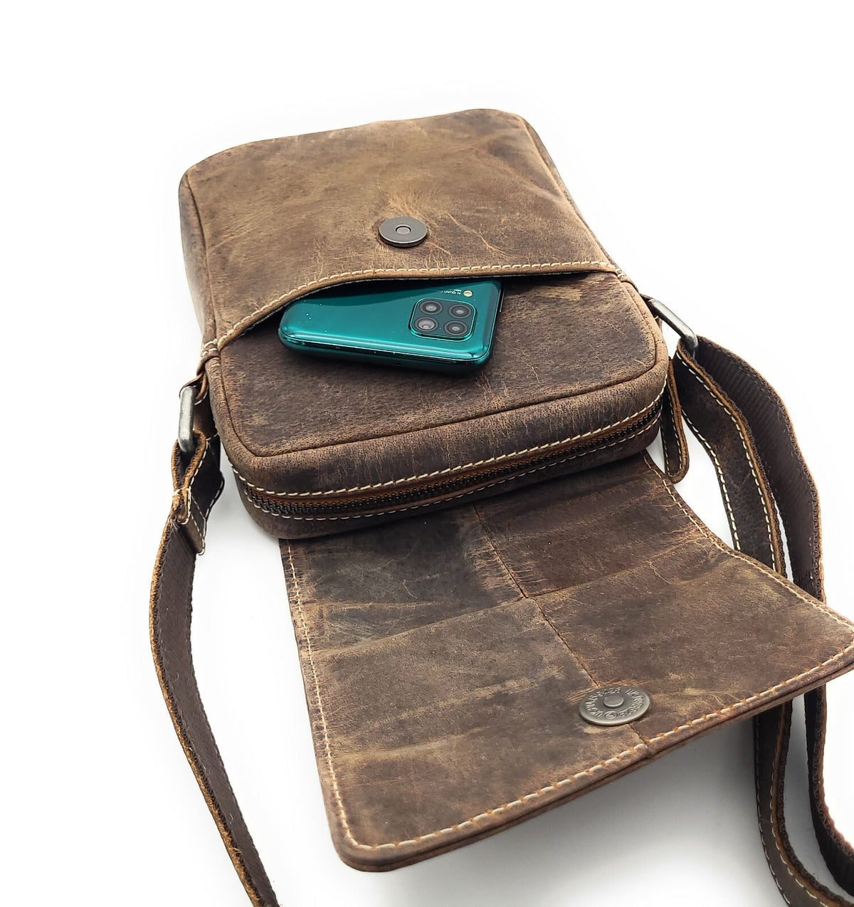 Ven Tomy kleine Unisex Umhängetasche aus Büffelleder – kompakt, robust & mit Smartphonefach