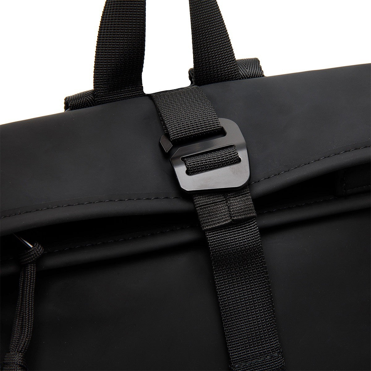 New Rebels Mart Los Angeles Rolltop-Rucksack Schwarz aus wasserdichtem PU-Planenmaterial