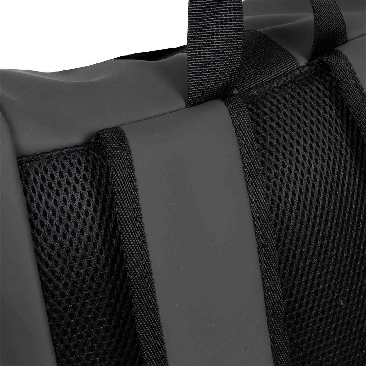 New Rebels New York Rolltop Rucksack Schwarz mit 15-Zoll-Laptopfach – Produktfoto 9