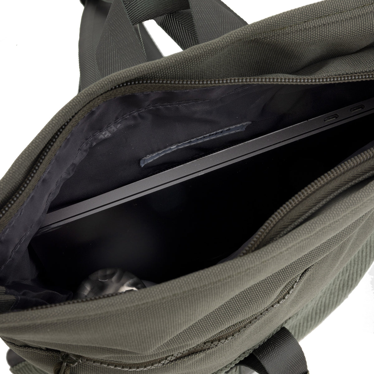 New Rebels Ribbi Roll Up Rolltop City Rucksack Los Angeles Kordoptik grün