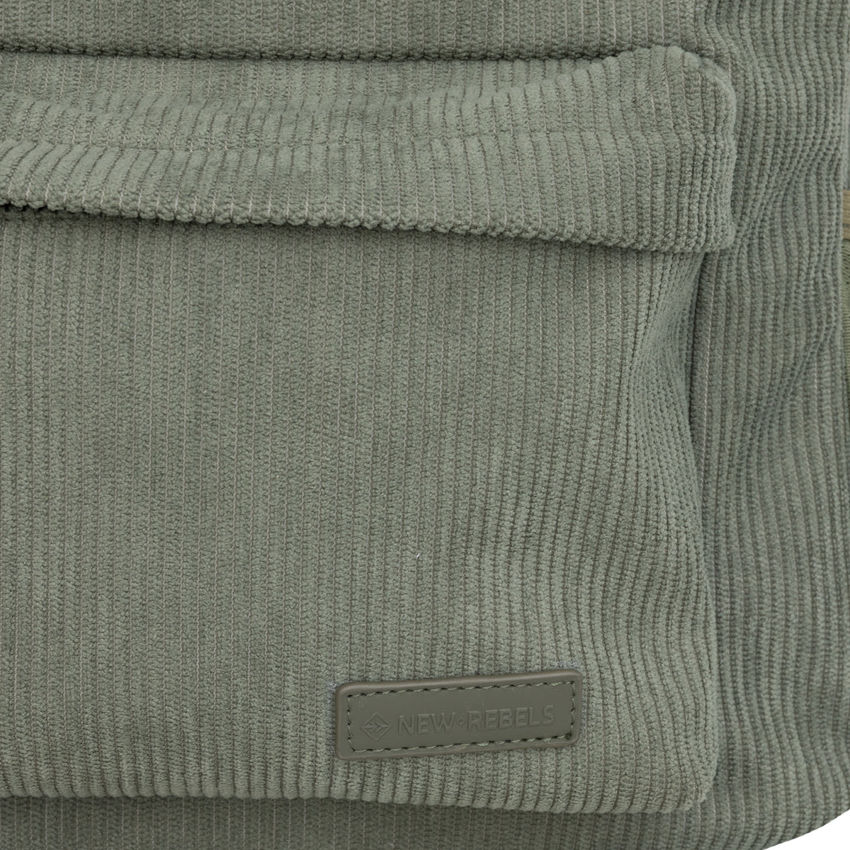 New Rebels Rucksack Ribbi Springfield mit Kordoptik und Tabletfach grün