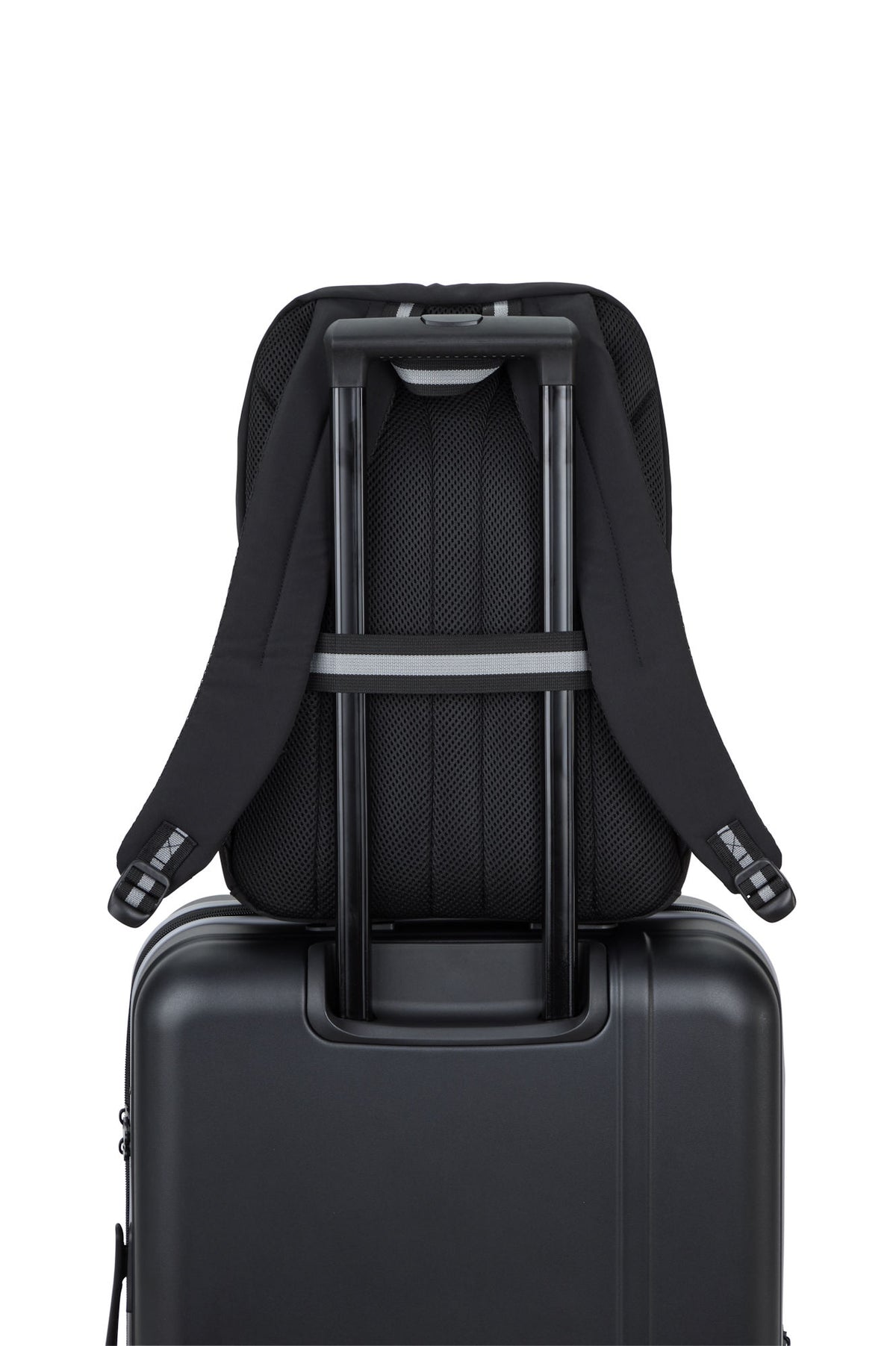 travelite x NFL College Rucksack Las Vegas Raiders Schwarz – 24 l, Laptopfach bis 15 Zoll