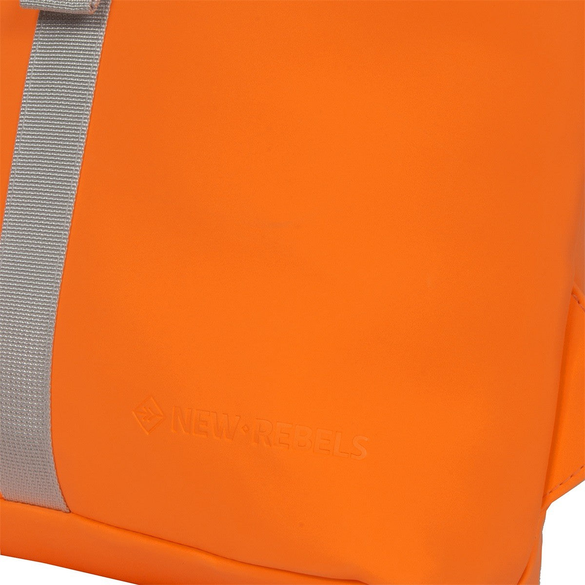 New Rebels Mart Roll Up Rolltop City Rucksack Los Angeles wasserabweisend neon orange