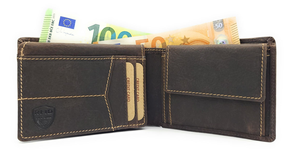 Jockey Club Serie Toro Mini Geldbörse Damen & Herren aus Hunterleder rustikal mit RFID Schutz, kompakt, 6 Kartenfächer, Münzfach mit Chipfach, 2 Scheinfächer, dunkelbraun
