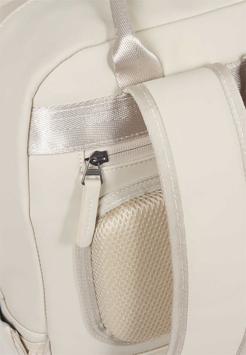 New Rebels William Milwaukee Rucksack mit Laptopfach 15,6 Zoll, 18 l
