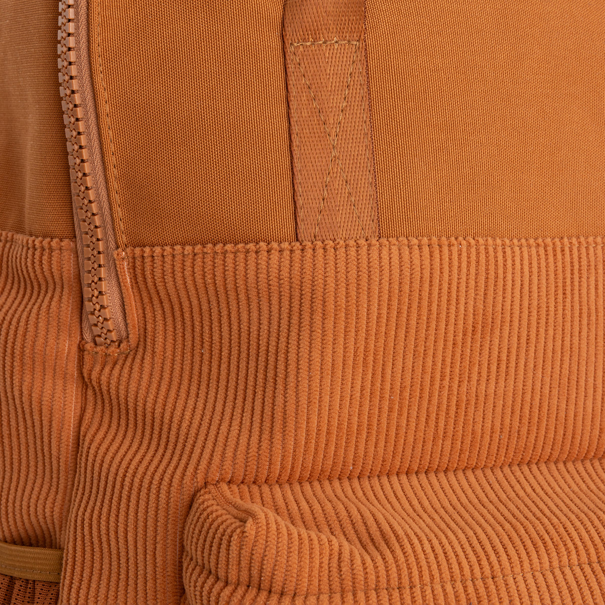 New Rebels Rucksack Ribbi Springfield mit Kordoptik und Tabletfach coffee braun