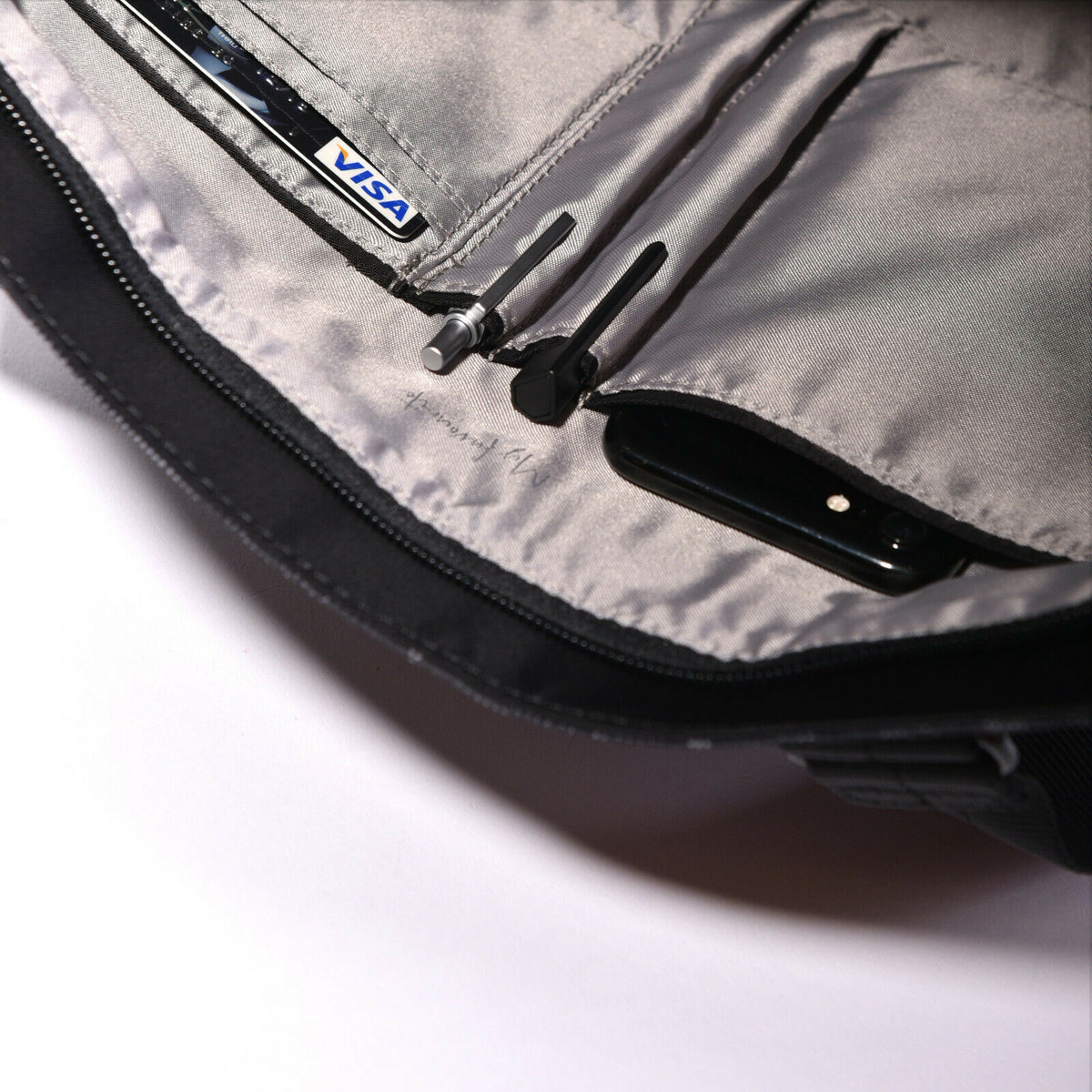 Hedgren Inner City Elvira Shopper Handtasche RFID mit Laptopfach Gradient Print